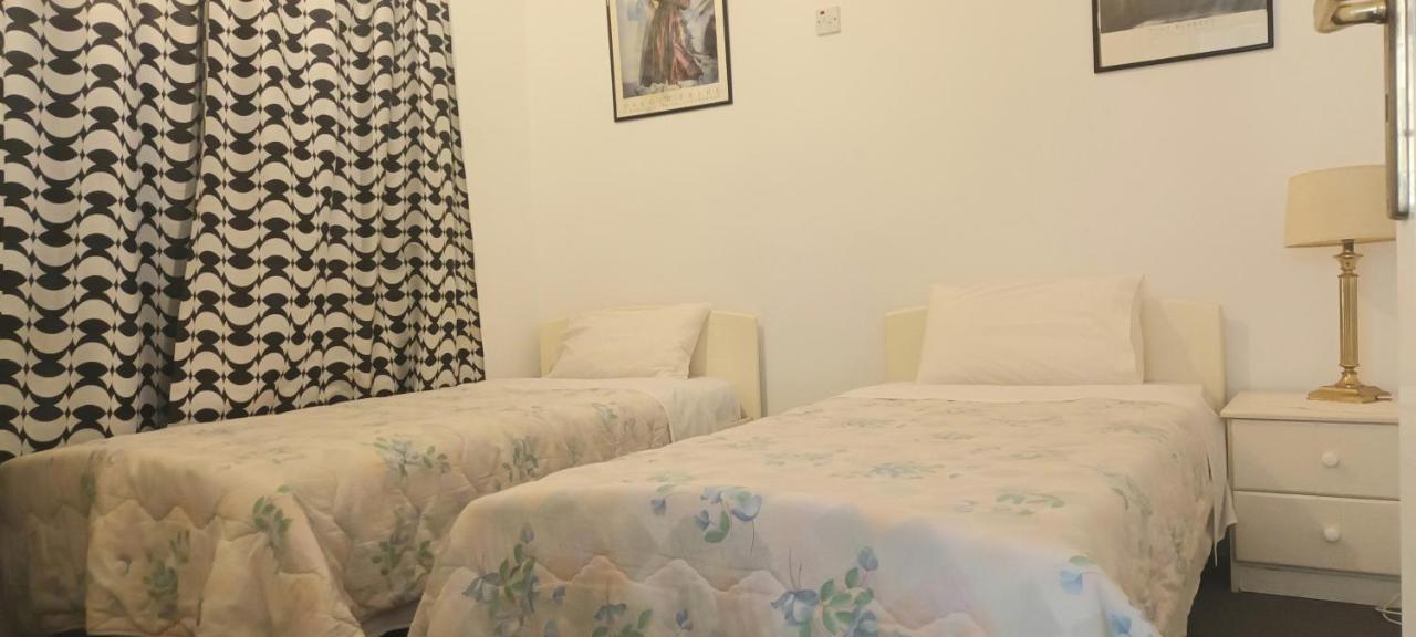 Greenfields Country Club Limassol Bagian luar foto