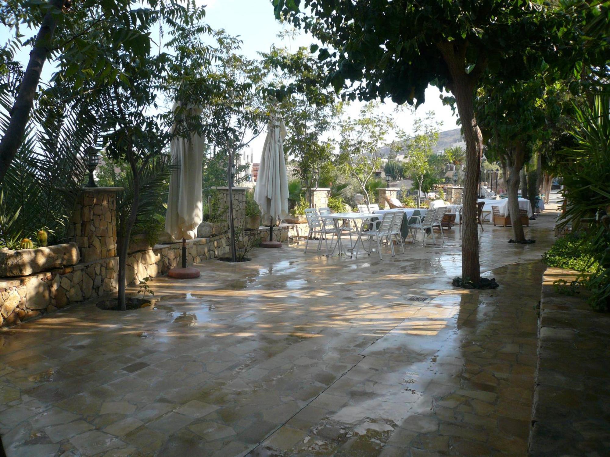 Greenfields Country Club Limassol Bagian luar foto