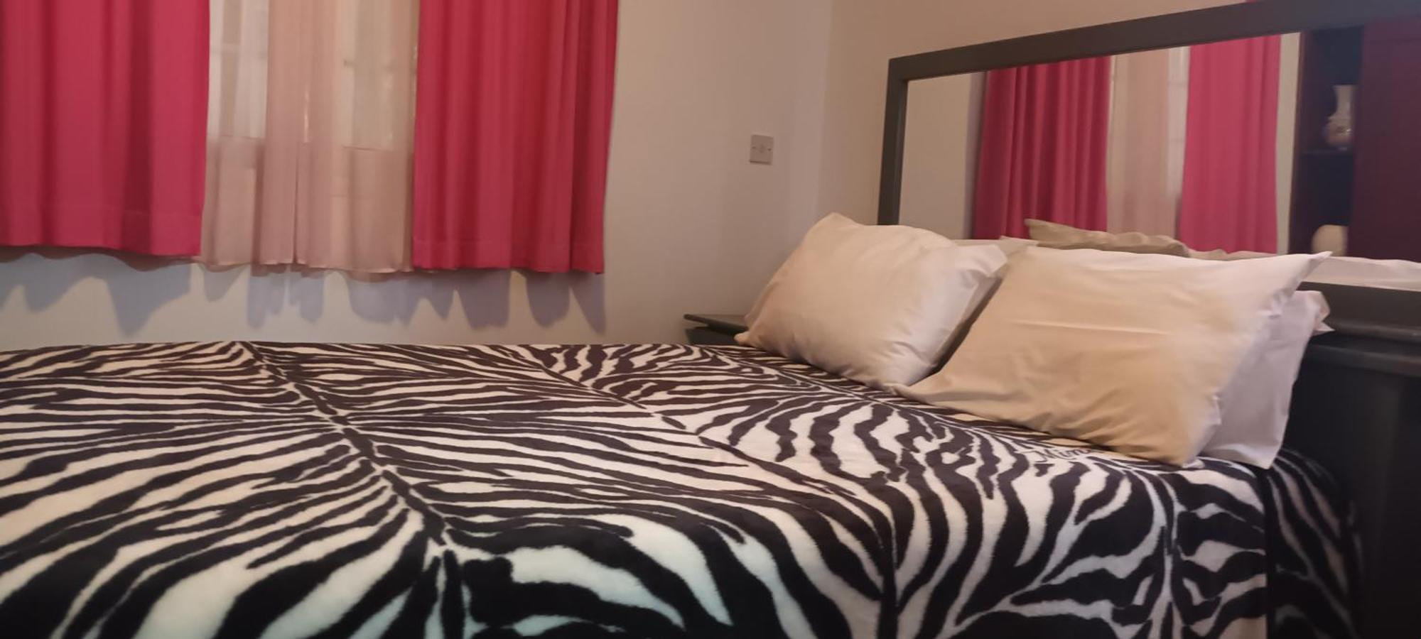 Greenfields Country Club Limassol Ruang foto